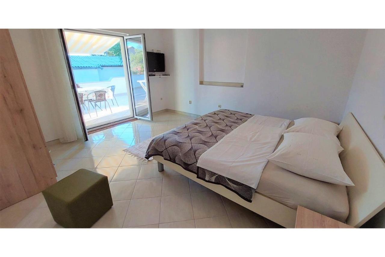 Apartments & Room Masa Starigrad Paklenica Extérieur photo