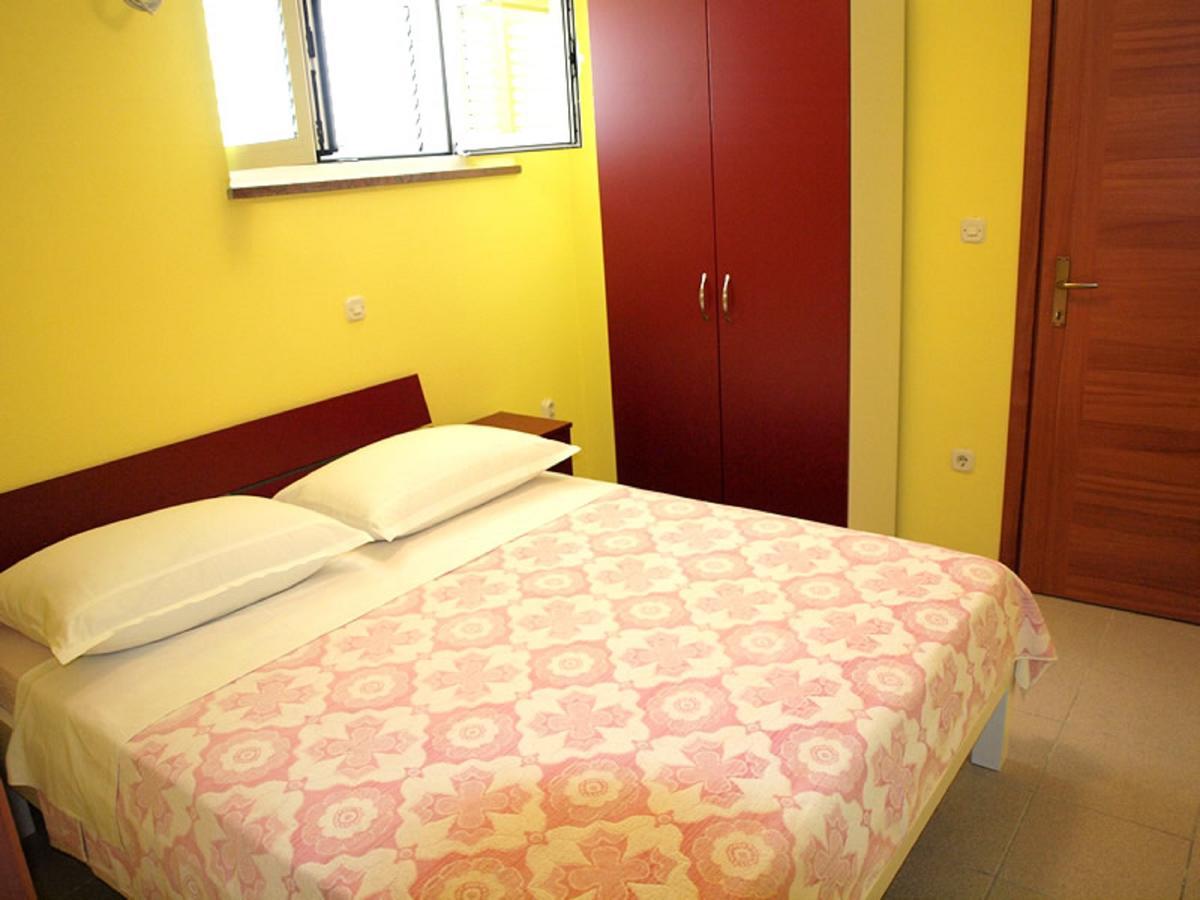 Apartments & Room Masa Starigrad Paklenica Extérieur photo